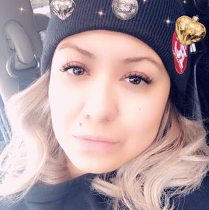 Meet your Posher, Nayeli